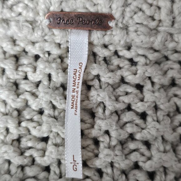 Free People Cutting Edge Cable Pullover Chunky Cream Cotton Cropped Sweater - Picture 3 of 8